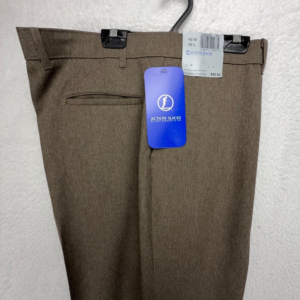 Levi Strauss Action Slacks Mens 42x32 Brown Polyester Dress Pants‎ 476902725 NWT